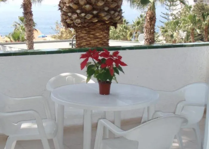 El Sombrero Acantilado de los Gigantes