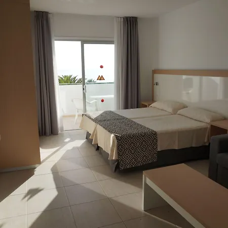 El Sombrero Акантиладо-де-Лос-Хигантес