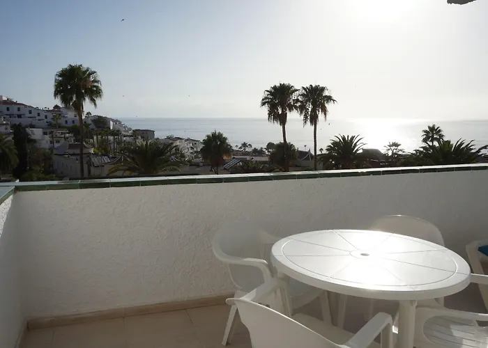 El Sombrero * Acantilado de los Gigantes