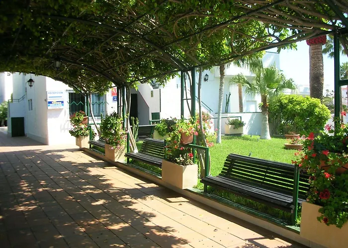 El Sombrero * Acantilado de los Gigantes